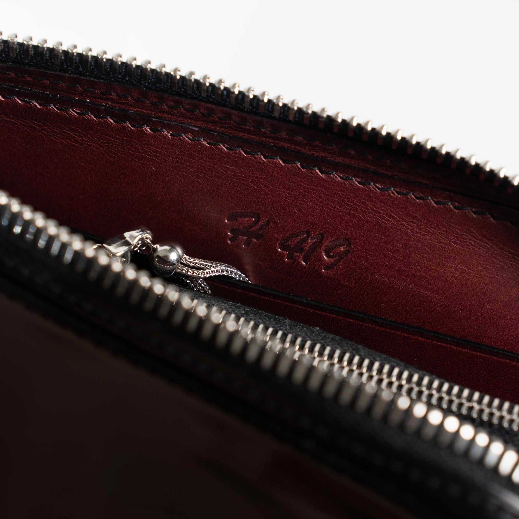 Bobber「H 419」Horween ®